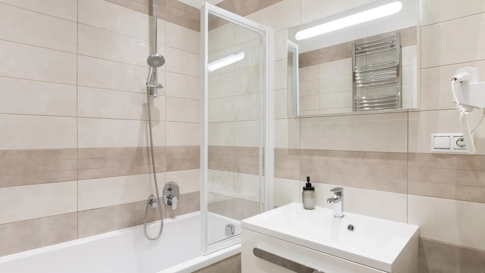 Prague Days - Stylish Apartment In New Town