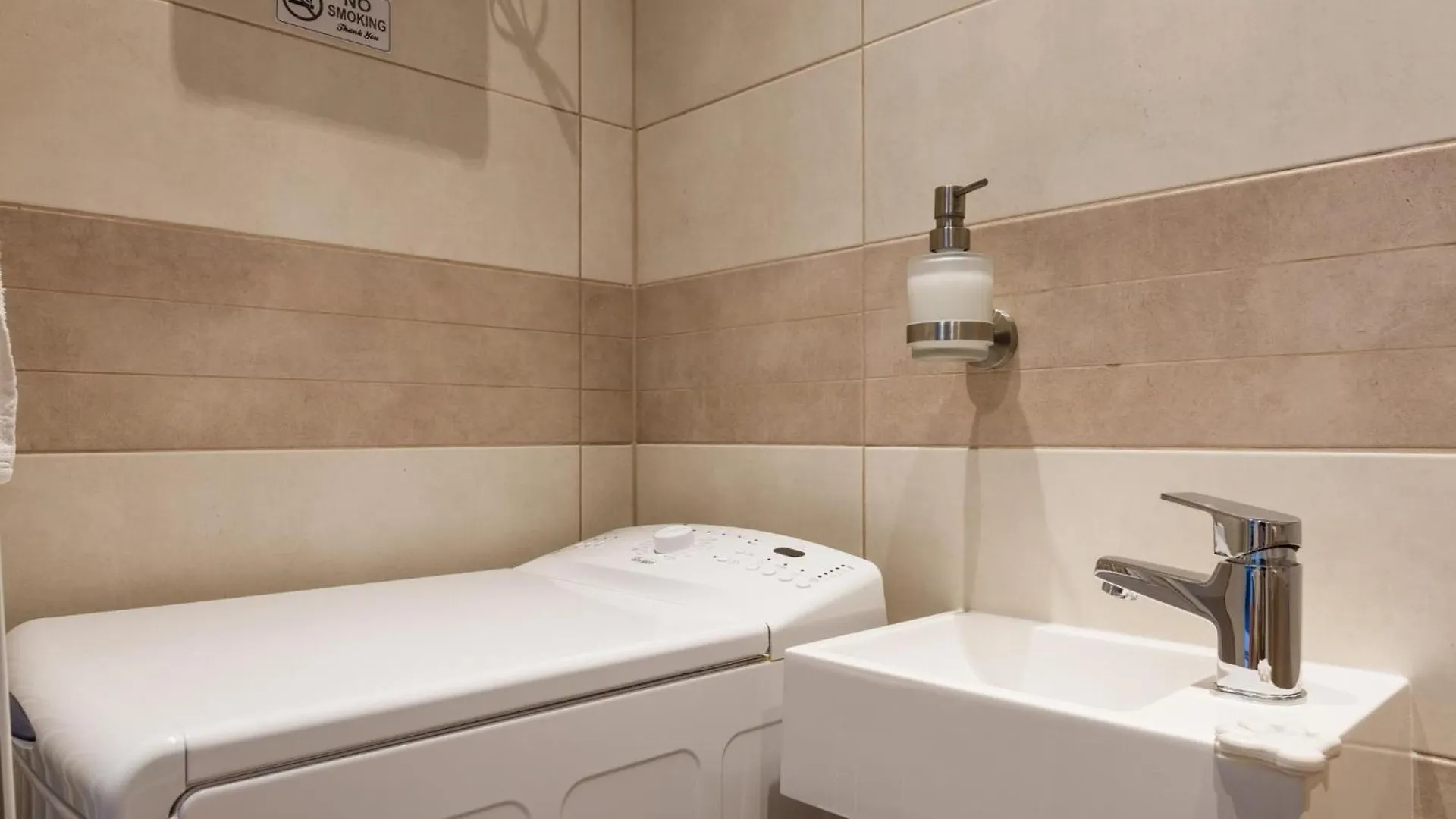 Prague Days - Stylish Apartment In New Town