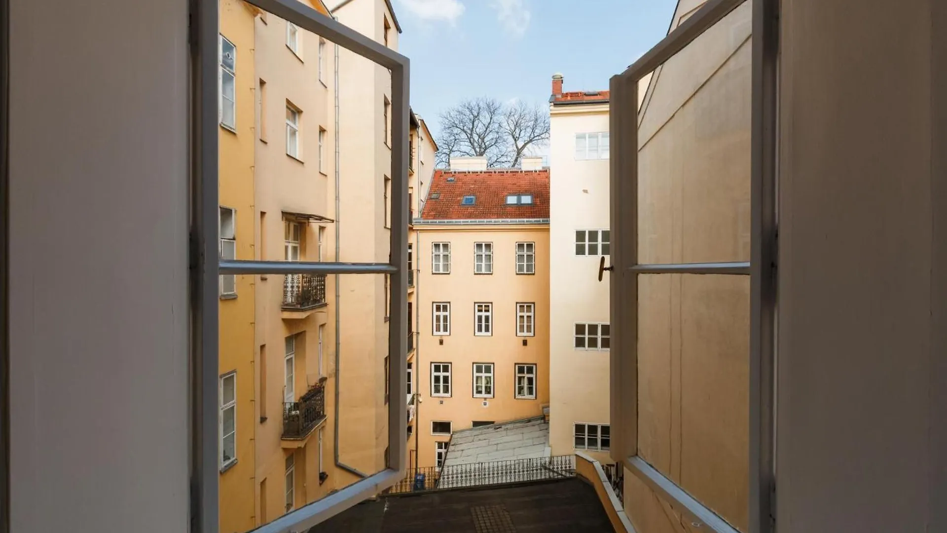 Prague Days - Stylish Apartment In New Town